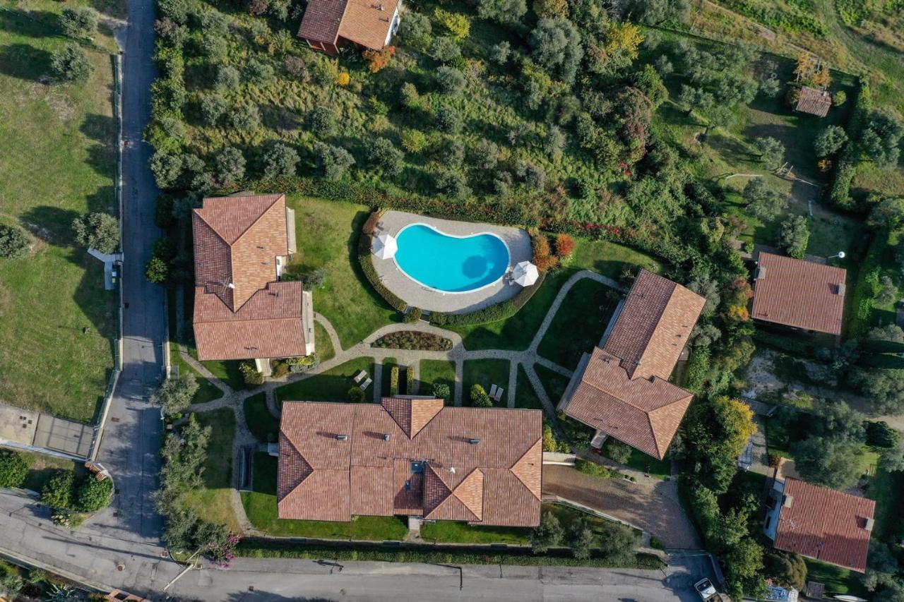 8 Garden Vistalago Тосколано-Мадерно Экстерьер фото